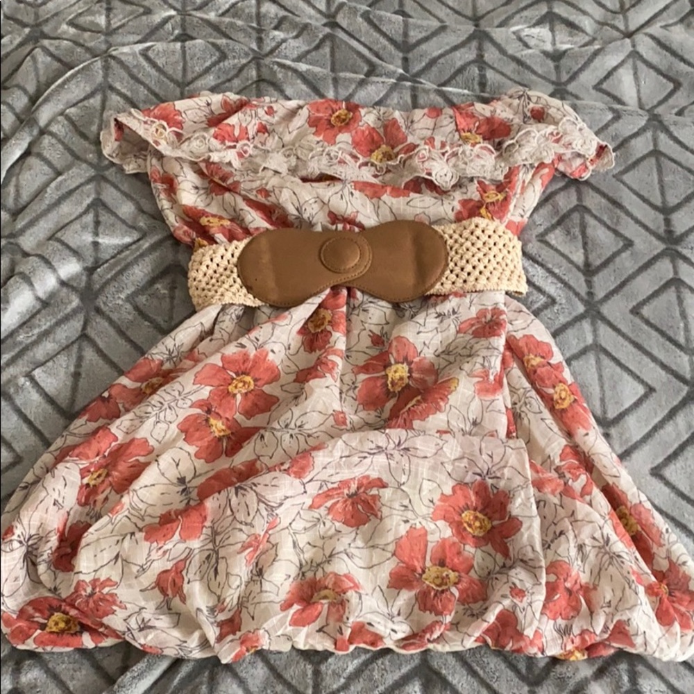 Women’s dress
